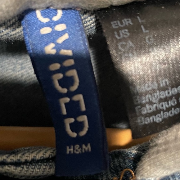 H&M Divided Jean Jacket with hood - Large - Picture 3 of 4